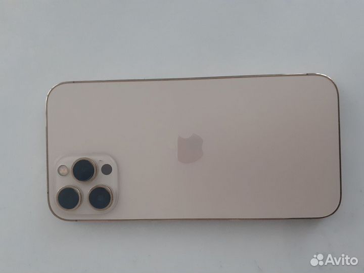 iPhone 12 про макс
