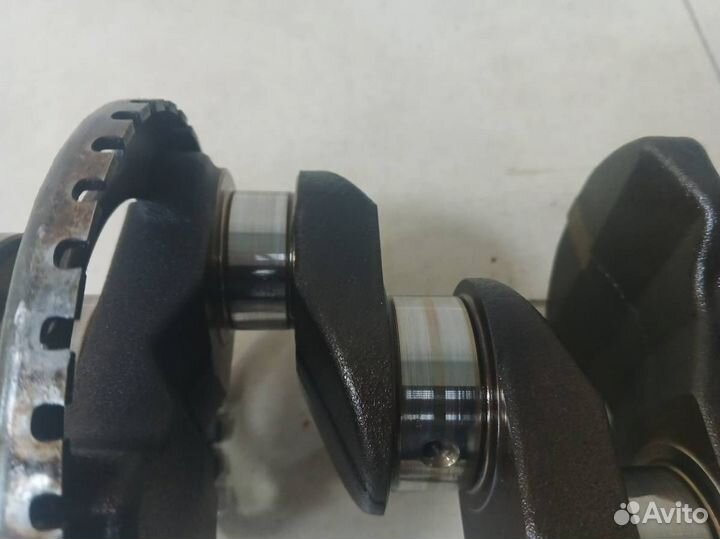 Б/У Коленвал 122011VA0A nissan