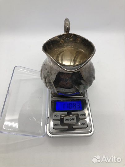 Молочник сливочник серебро 835