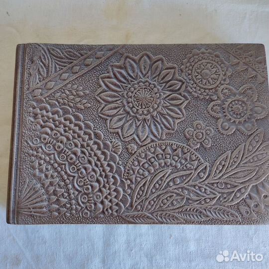 Наклейки из 90х в альбоме