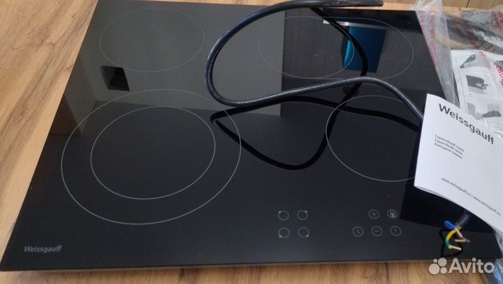 Встраиваемая электрическая варочная панель