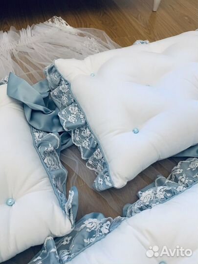 Шикарный комплект бортиков каретная стяжка