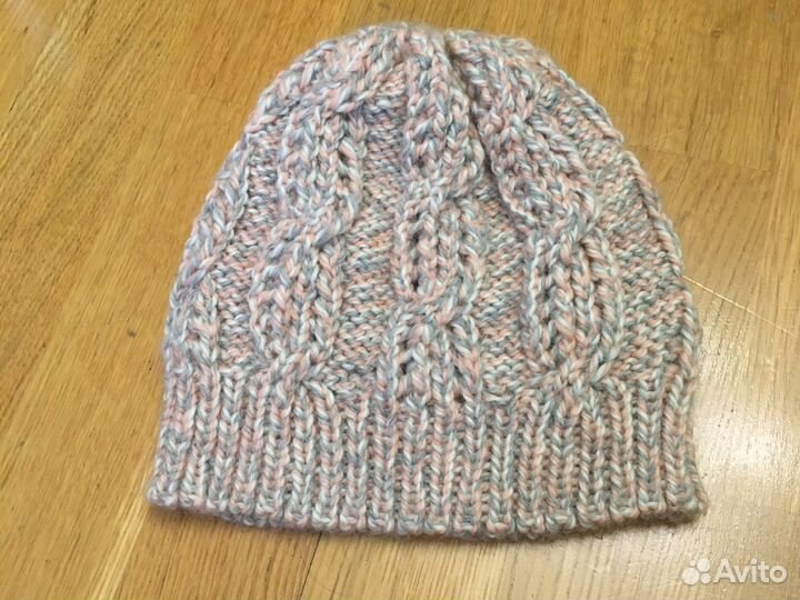 Шапка женская вязаная