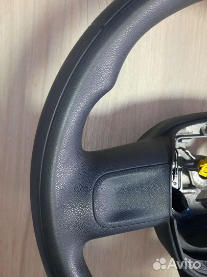 Рулевое колесо Citroen Berlingo 98210208ZD