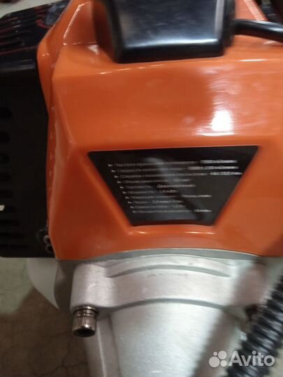 Бензиновый триммер Gigant CG-KW02-520