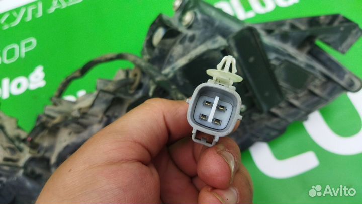 Фара противотуманная правая Lexus RX350 4