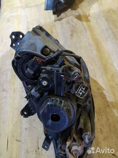 Фара левая правая Subaru Impreza (G11) 2000-2007