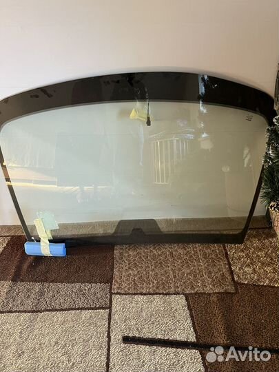 Лобовое стекло на geely coolray