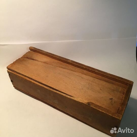 Антикварное домино из дерева в коробке