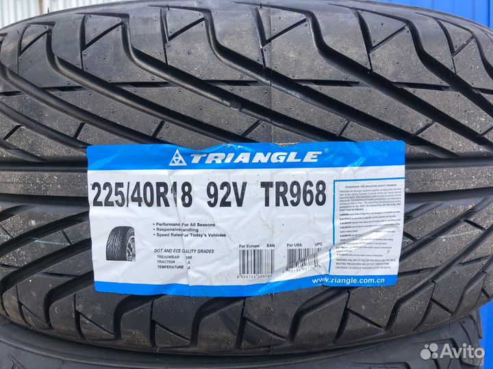 Triangle TR968 225/40 R18 92V