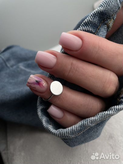 Требуются модели на маникюр