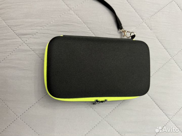 Триммер Philips one-blade QP2724