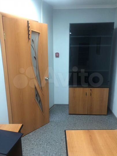 Офис,торговый павильон 12 м²