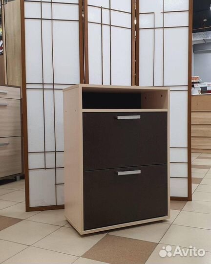 Обувница «Дели»