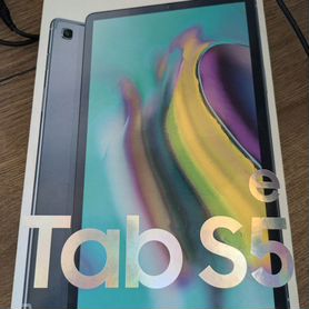 Планшет Samsung Galaxy Tab S5e + чехол клавиатура