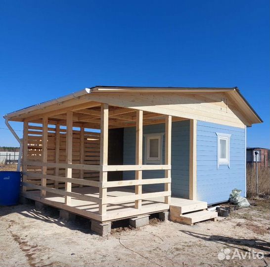 Бригада строителей