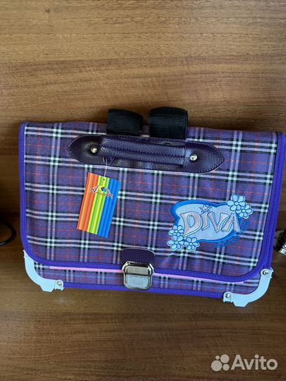 Рюкзак школьный для девочки новый
