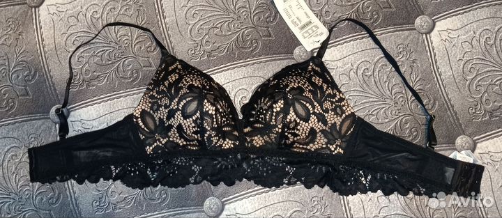 Бюстгальтер 75В,80С70D,80E,75E,75D Hunkemoller