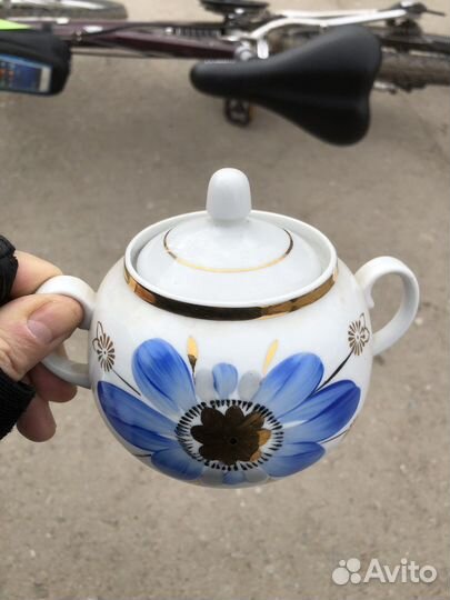 Заварочный чайник, сахарница, маслёнка СССР