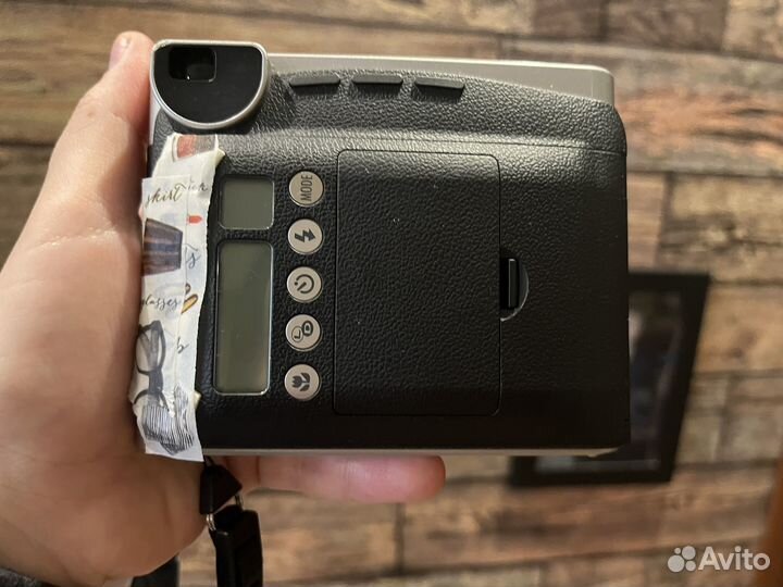 Плёночный фотоаппарат fijifilm instax mini 90