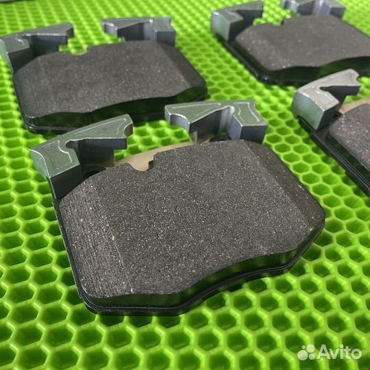 Тормозные колодки BMW G30 G01 G02 G05 G07