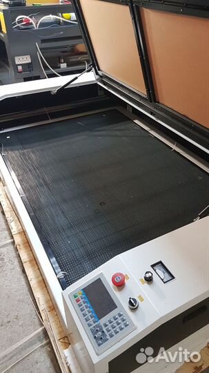 Лазерный станок 1610