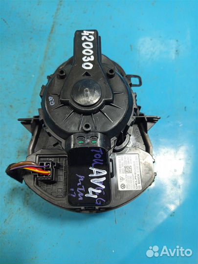 Моторчик печки Volkswagen Touareg