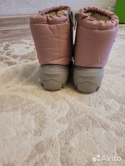 Сапожки для девочки