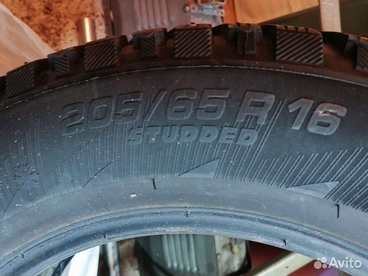 Michelin X-Ice North 3 205/65 R16 99T