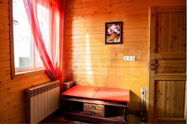 Дом 90 м² на участке 4 сот.