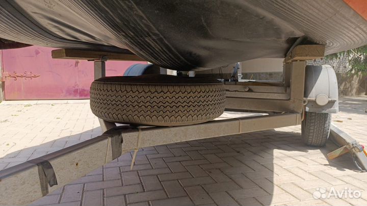 Лодочный прицеп