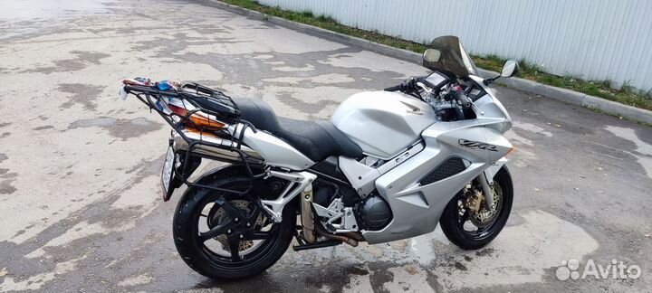 Honda VFR 800