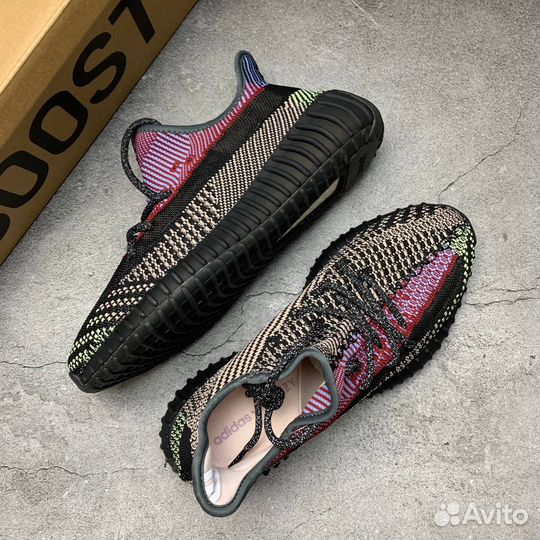 Кроссовки Adidas Yeezy Boost 350 v2 Yecheil