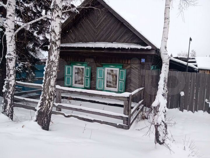 Дом 35 м² на участке 22 сот.