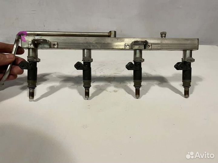 Топливная рейка Bmw 3 E90 седан 2007