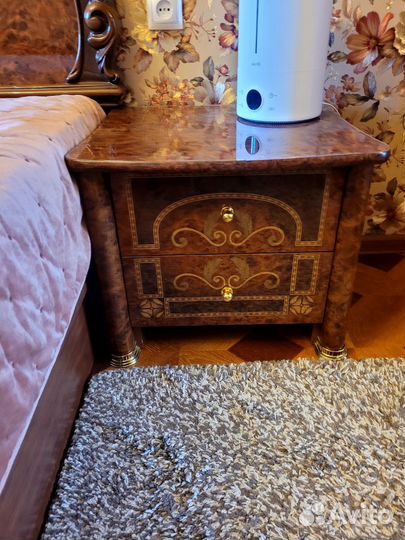 Спальный гарнитур