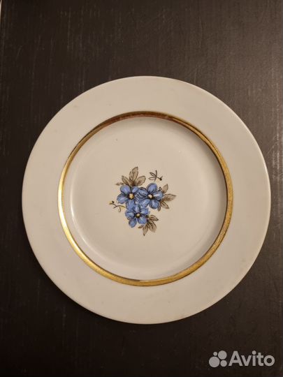 Тарелка обеденная