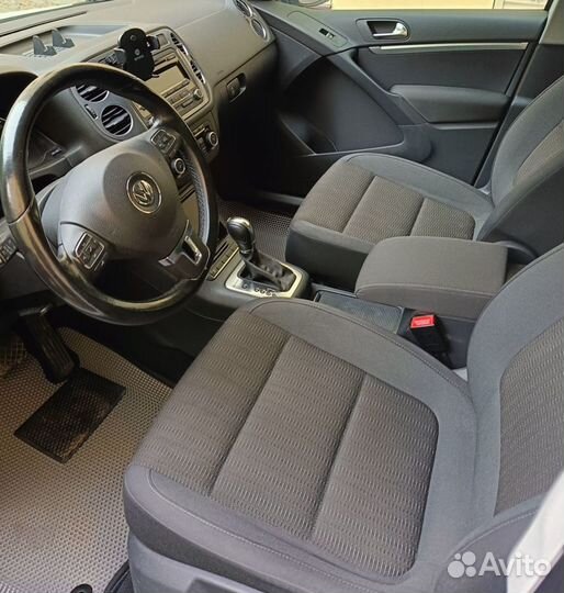 Volkswagen Tiguan 2.0 AT, 2011, 172 000 км