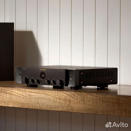 Интегральный усилитель Marantz Stereo 70s, Black