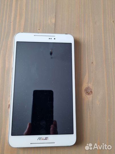 Продаю Asus планшет