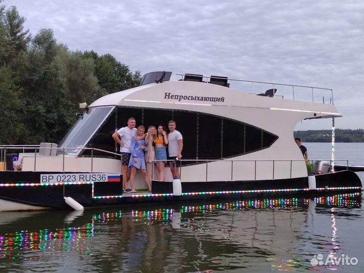 Прогулки на катере, яхте, хаусботе