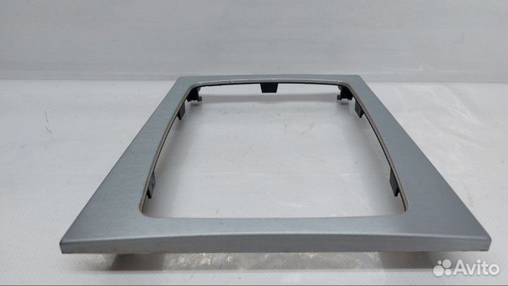 Накладка кулисы Mercedes-Benz C W204 6.3 2009