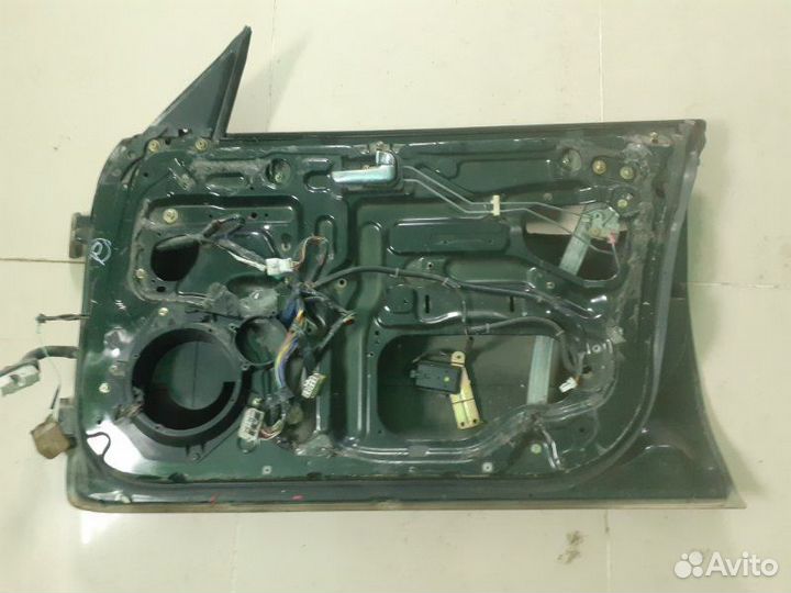 Дверь передняя правая Nissan Laurel GC34 RB20DE