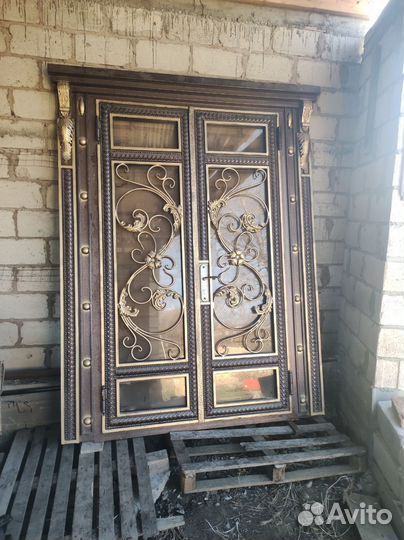 Дверь входная металлическая уличная