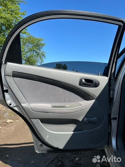 Обшивка двери Chevrolet Lacetti хетчбек F14D3 2012