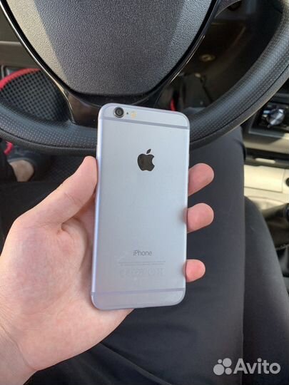 Телефон iPhone 6
