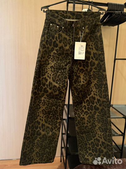 Леопардовые джинсы