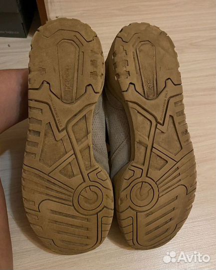 Кроссовки new balance 550