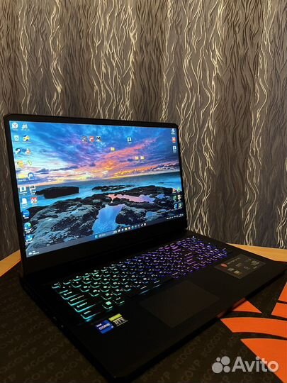 Ноутбук Msi 17.3 Vector 3070Ti