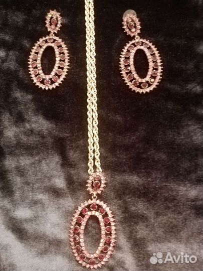 Комплект бижутерии